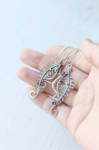 Tail Shape Earrings